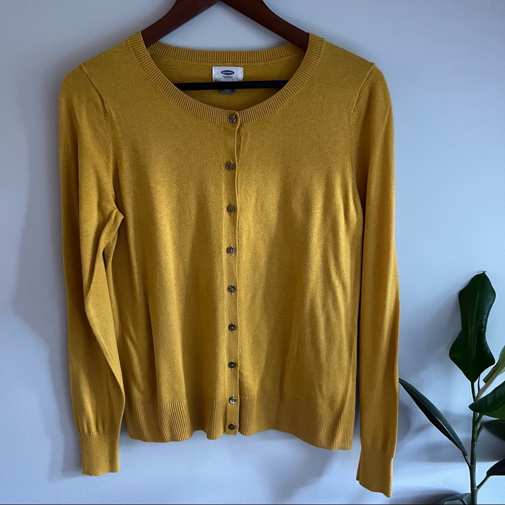 Old Navy Yellow Long Sleeve Cardigan | Medium
